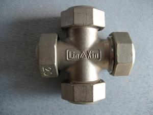 產(chǎn)品名稱(chēng)：等徑四通
